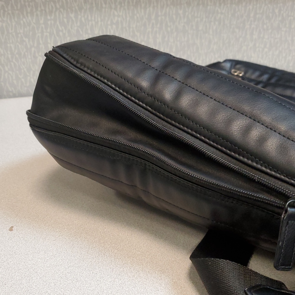 BEIS Black Quilted Travel Tote with Adjustable Strap - Picture 10 of 10